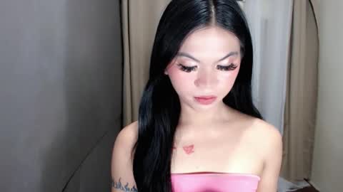 littlelace_ online show from 05-24-26, 10:37