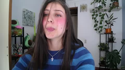 Snapshot of littlelaksmi chatting on 12-11-24, 01:15 Laksmi online show from 12-11-24, 01:15