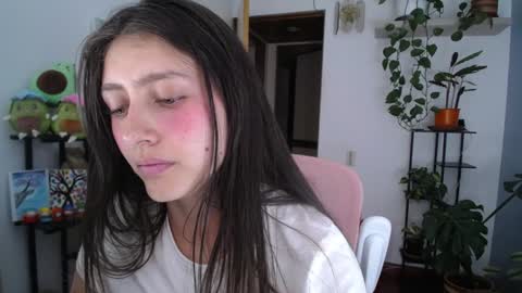 Snapshot of littlelaksmi chatting on 01-04-25, 08:59 Laksmi online show from 01-04-25, 08:59