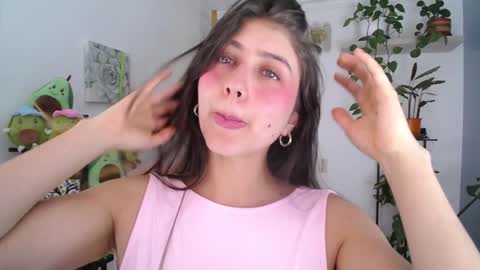 Snapshot of littlelaksmi chatting on 01-10-25, 09:10 Laksmi online show from 01-10-25, 09:10