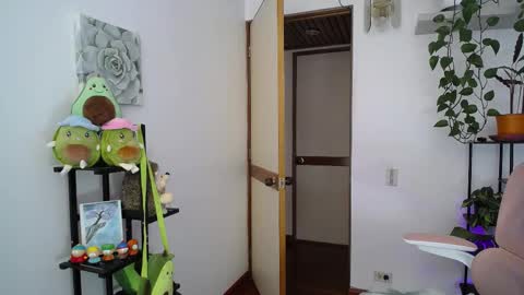 Snapshot of littlelaksmi chatting on 02-10-25, 09:36 Laksmi online show from 02-10-25, 09:36