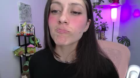 Snapshot of littlelaksmi chatting on 11-05-25, 09:26 Laksmi online show from 11-05-25, 09:26