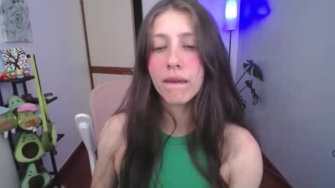 Snapshot of littlelaksmi chatting on 01-16-26, 09:19 Laksmi online show from 01-16-26, 09:19