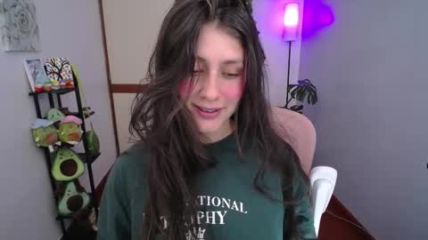 Snapshot of littlelaksmi chatting on 02-11-26, 09:09 Laksmi online show from 02-11-26, 09:09