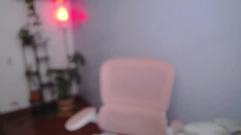 Snapshot of littlelaksmi chatting on 02-14-26, 11:12 Laksmi online show from 02-14-26, 11:12