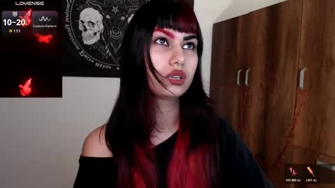 Snapshot of littleluciferrr chatting on 05-23-26, 11:42 Lucifer online show from 05-23-26, 11:42