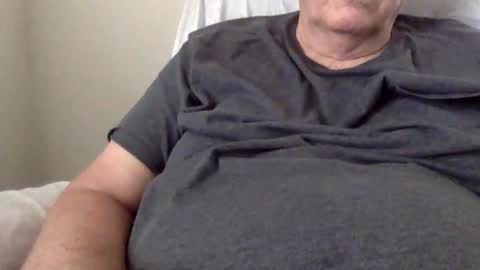 Snapshot of littlemaff chatting on 11-13-25, 08:52 Maff online show from 11-13-25, 08:52