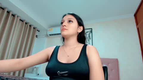 Sarahs Room online show from 02-23-25, 03:56