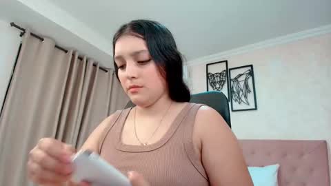 Sarahs Room online show from 09-19-25, 09:15
