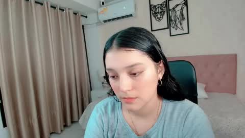 Sarahs Room online show from 11-03-25, 08:32