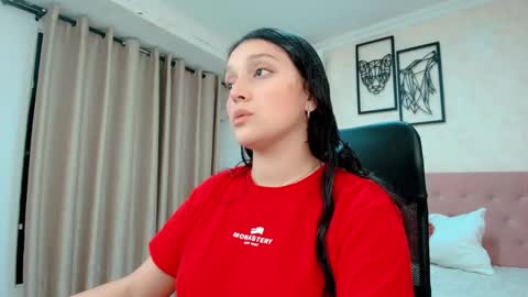 Sarahs Room online show from 03-21-26, 10:57