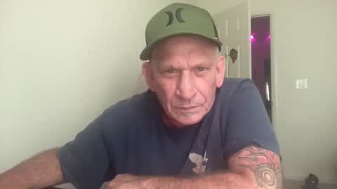 Whitetrash 515 online show from 05-17-26, 09:22