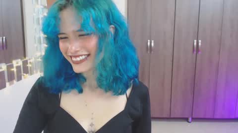 LAUREN online show from 09-19-25, 09:15