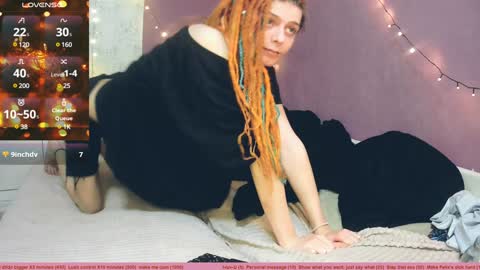 Felix online show from 12-23-24, 01:13