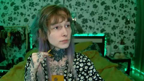 Niki  free tg channel with some photos gifs and info about streams  online show from 09-15-25, 05:35