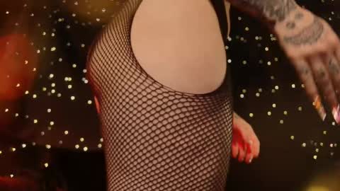 Niki  free tg channel with some photos gifs and info about streams  online show from 01-12-26, 03:06