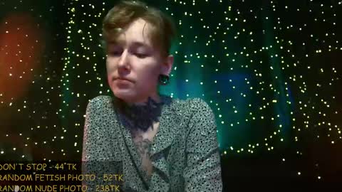 Snapshot of littlespacemouse chatting on 05-23-26, 01:48 Niki free tg channel with some photos gifs and info about streams online show from 05-23-26, 01:48