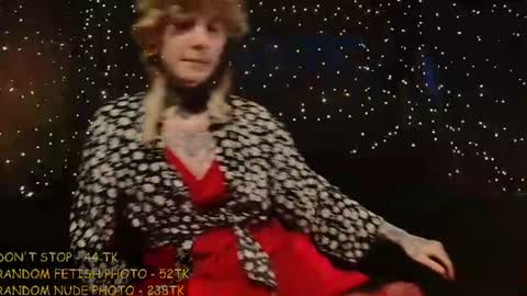 Niki  free tg channel with some photos gifs and info about streams  online show from 07-21-26, 12:29