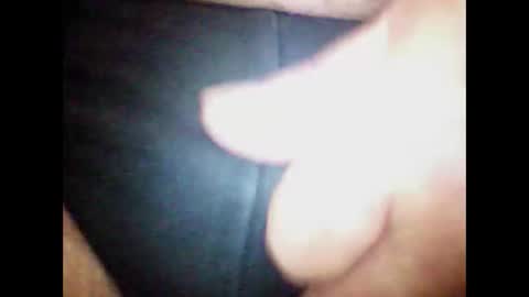 Snapshot of littlestick chatting on 09-16-25, 09:43 littlestick online show from 09-16-25, 09:43