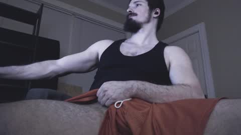Snapshot of littlesumthinsumthin chatting on 02-04-25, 06:14 Alex or LSS online show from 02-04-25, 06:14