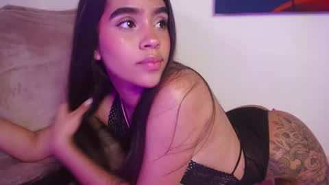 littletammy_ online show from 11-13-25, 02:49