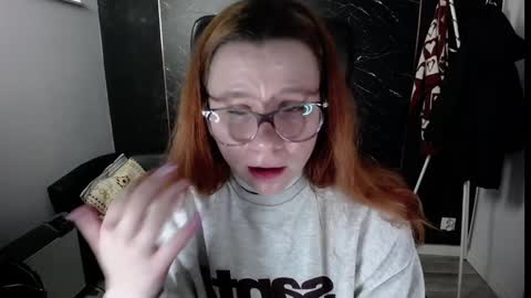 Snapshot of littleviki_ chatting on 01-29-25, 05:51 Viki online show from 01-29-25, 05:51