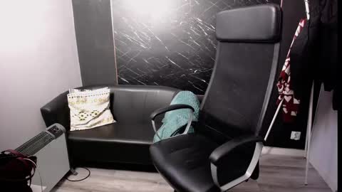 Snapshot of littleviki_ chatting on 02-10-25, 06:09 Viki online show from 02-10-25, 06:09