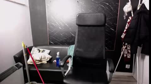 Snapshot of littleviki_ chatting on 03-03-25, 05:09 Viki online show from 03-03-25, 05:09