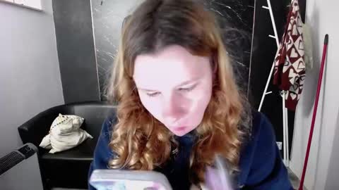 Snapshot of littleviki_ chatting on 09-15-25, 03:39 Viki online show from 09-15-25, 03:39