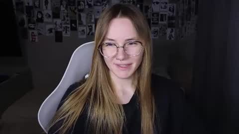 Eliana online show from 06-20-26, 07:33