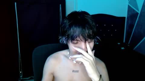 Eros online show from 12-23-25, 05:05