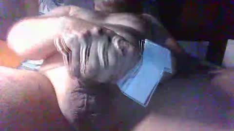 Snapshot of litwinpaweel chatting on 10-29-25, 08:32 litwinpaweel online show from 10-29-25, 08:32