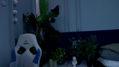 Liv 3 online show from 01-26-25, 12:54