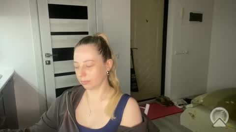 Livandria online show from 05-12-26, 07:55