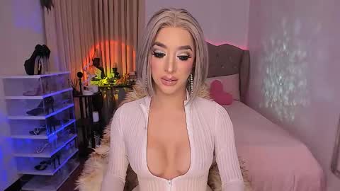 Snapshot of livecumayumi chatting on 09-10-25, 07:08 Goddess Ayumi online show from 09-10-25, 07:08