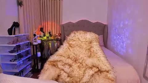 Snapshot of livecumayumi chatting on 09-20-25, 08:04 Goddess Ayumi online show from 09-20-25, 08:04