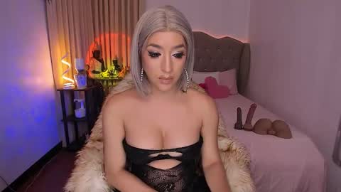 Snapshot of livecumayumi chatting on 12-14-25, 12:54 Goddess Ayumi online show from 12-14-25, 12:54