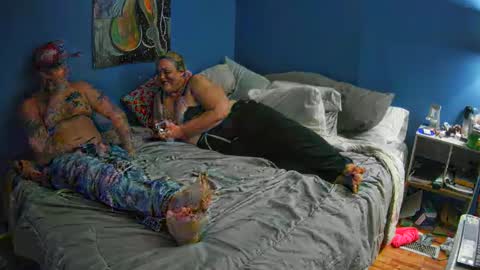 livingpuddle online show from 10-10-25, 02:43