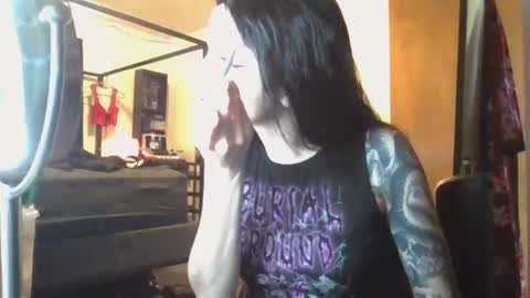 Liv Mirage online show from 09-25-25, 07:28