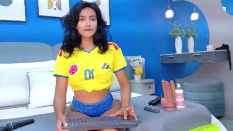 lixiepeyton online show from 06-17-26, 02:51