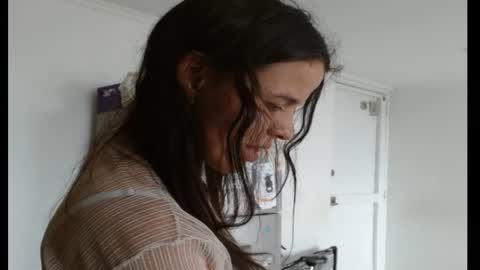 liz_fe online show from 04-28-26, 07:30