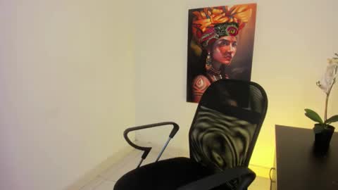 Snapshot of liza_honey chatting on 02-22-26, 03:18 liza honey online show from 02-22-26, 03:18