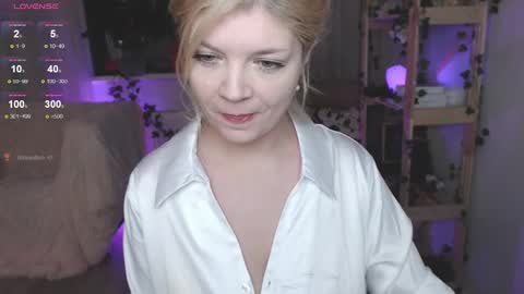Snapshot of liza_wet chatting on 03-03-25, 04:36 Liza Wet online show from 03-03-25, 04:36