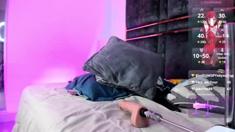 Liza online show from 01-26-25, 01:09