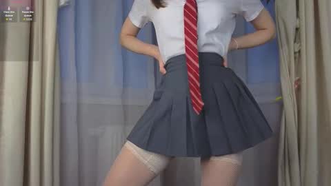 Hello there im Amelia Im new here Lets have fun online show from 11-07-25, 03:06