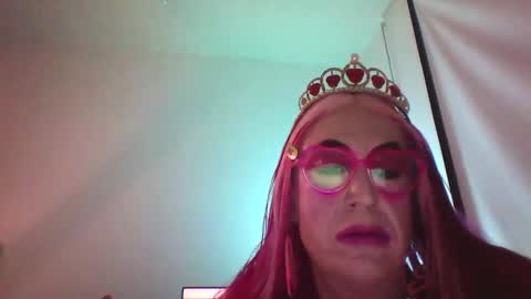 Lizi Chery Strawbery online show from 12-31-24, 12:46