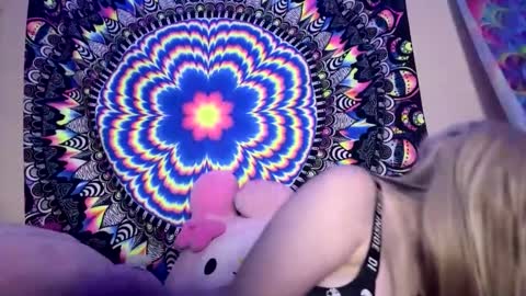 Lizz  online show from 02-13-25, 05:26