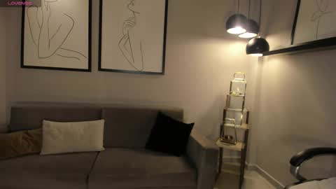 Snapshot of lizzhamilton_ chatting on 01-05-26, 08:56 Lizzi online show from 01-05-26, 08:56