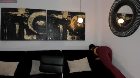 Snapshot of lizzhamilton_ chatting on 03-08-26, 03:16 Lizzi online show from 03-08-26, 03:16