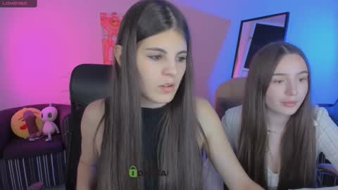 Snapshot of lizzie_boom chatting on 10-07-25, 12:57 lizzie_boom online show from 10-07-25, 12:57